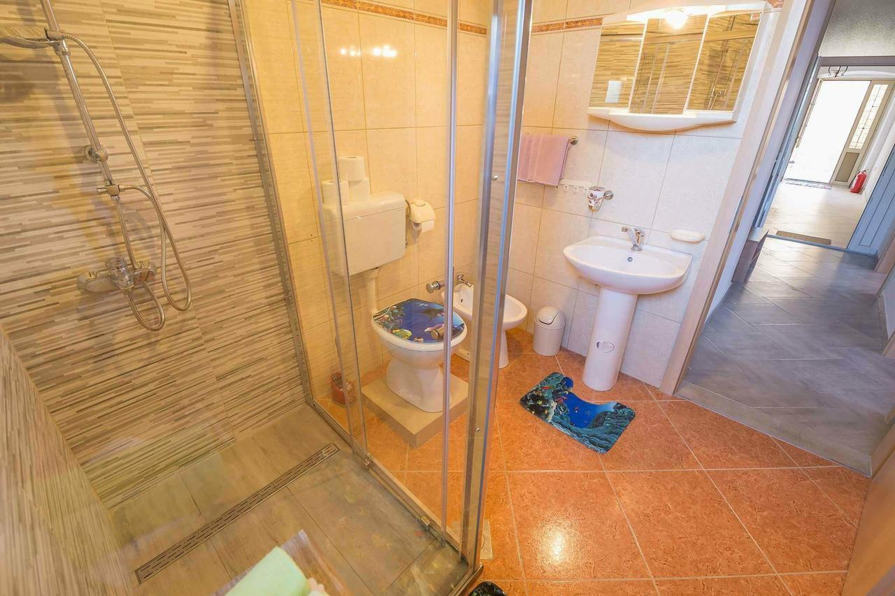 Apartmani Pod Nehajem Senj  Esterno foto